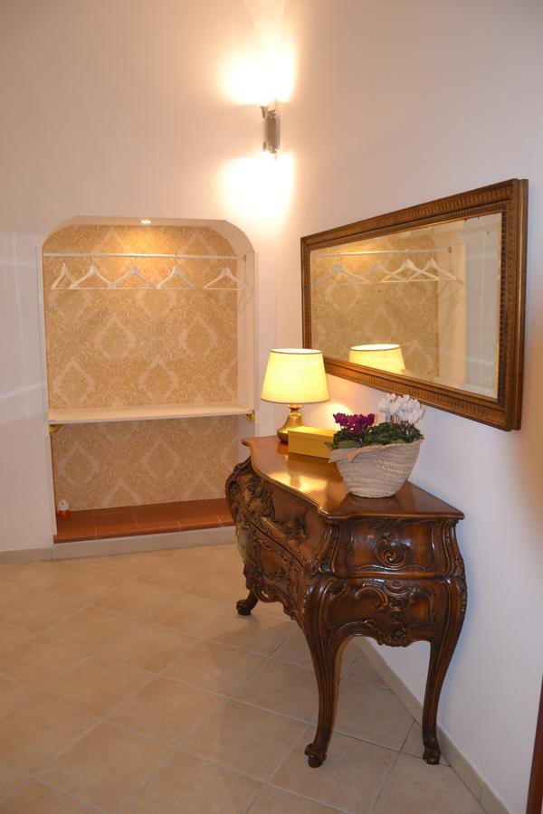Domus Sanfelice Villa เนเปิลส์ ภายนอก รูปภาพ