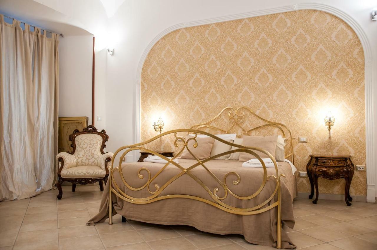 Domus Sanfelice Villa เนเปิลส์ ภายนอก รูปภาพ