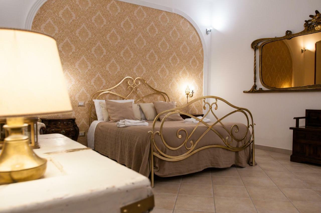 Domus Sanfelice Villa เนเปิลส์ ภายนอก รูปภาพ