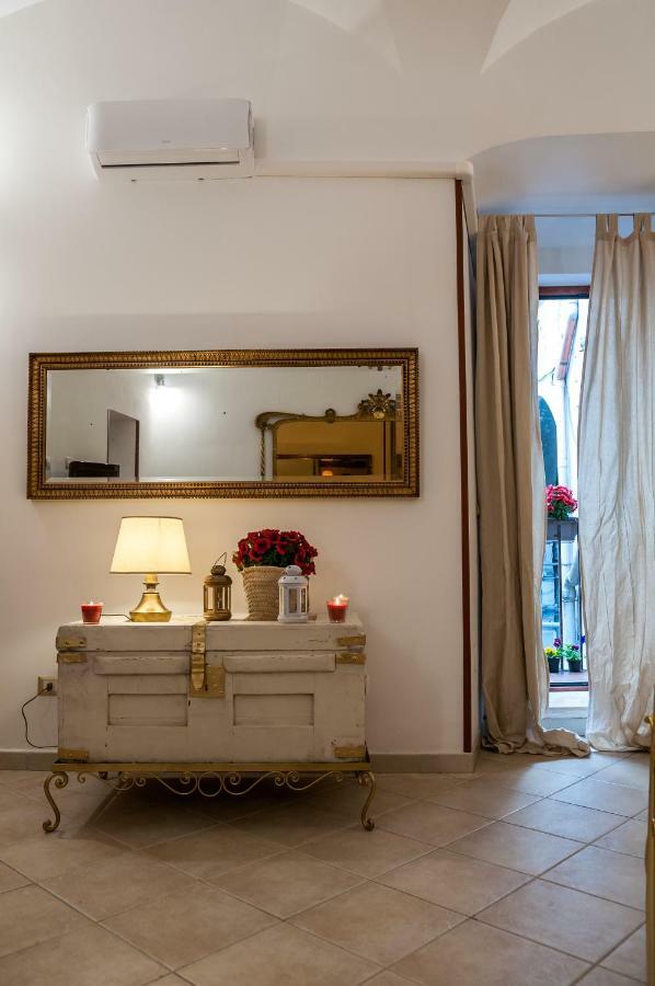 Domus Sanfelice Villa เนเปิลส์ ภายนอก รูปภาพ